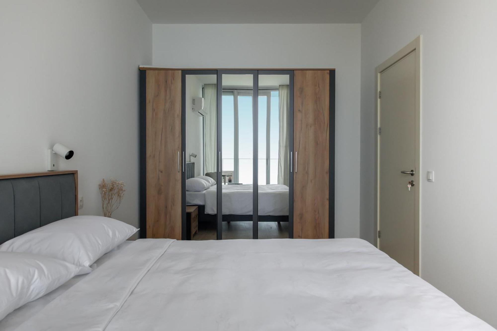 Green Cape Botanico Batumi Room photo